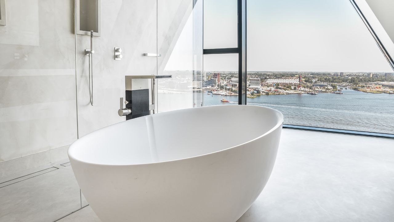Discover the art of balance with transitional bath and shower designs. Merge modern convenience with classic elegance, creating harmonious spaces that bridge the gap between contemporary and traditional styles.